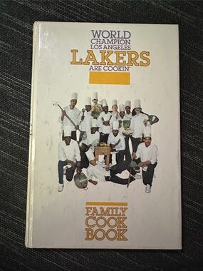 Los Angeles Lakers World Champion Family Cookbook - White & Gold